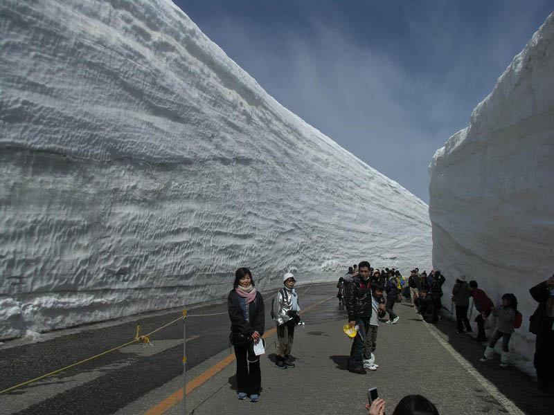 aa9ce 4154 Great wall of snow 20 meters high