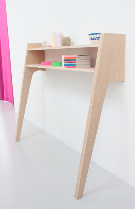 console1 Contre