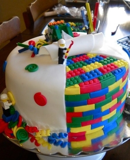 Lego Cake enhanced buzz 26873 1332093435 5 Lego Cake