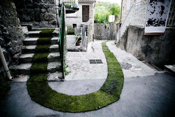 gaelle 01 pic on Design You Trust gaelle 01 It is Not the Yellow Brick Road