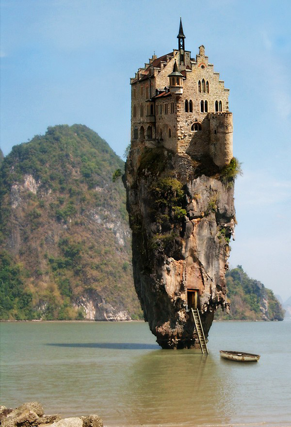 photoshopped pictures castle cliff 10 Cool Photoshopped Pictures of Houses