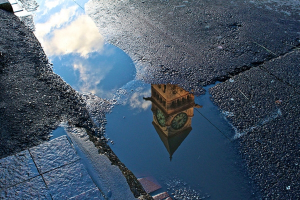 Street Puddle Reflection Photography street puddle photography3 Street Puddle Reflection Photography