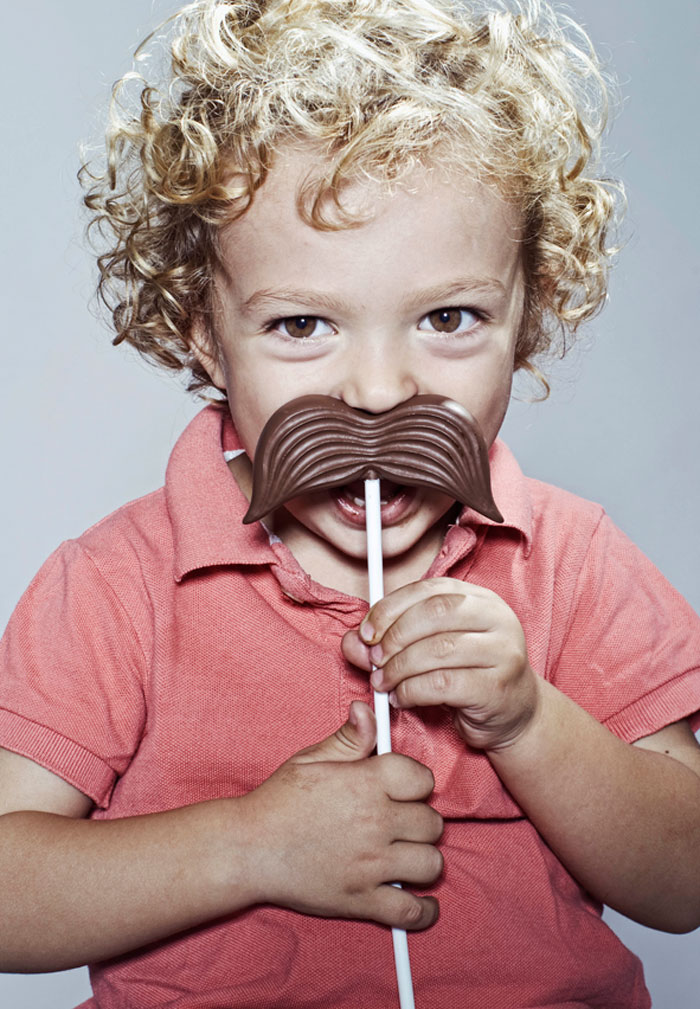  Mr. Chocolate, creative packaging for chocolate mustaches