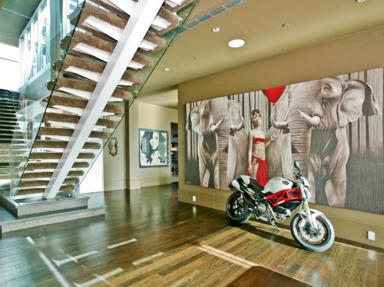 Alicia Keys & Swizz Beatz’s SoHo Penthouse 107 750x562 Alicia Keys & Swizz Beatz’s SoHo Penthouse