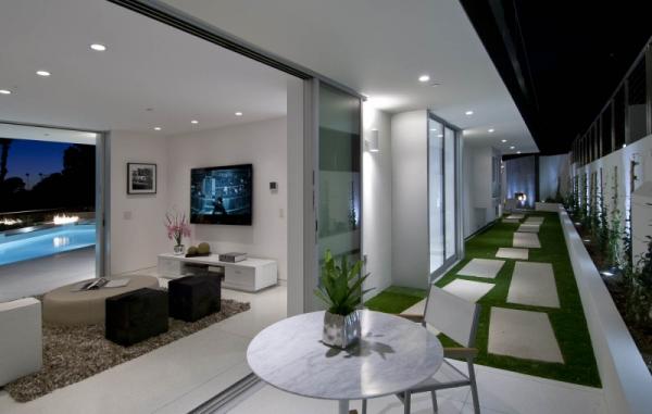 14600 381 The Doheny Residence