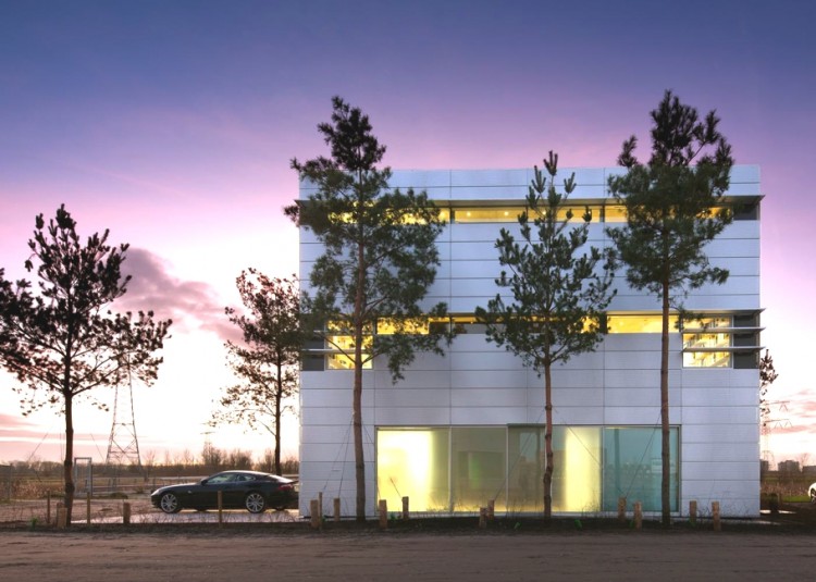 Rieteiland House by Hans van Heeswijk Architecten 1812 750x535 Rieteiland House by Hans van Heeswijk Architecten