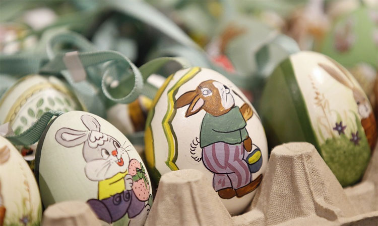 Easter Markets Alive with Decorated Eggs and Easter Goodies 24 Easter Markets Alive with Decorated Eggs and Easter Goodies