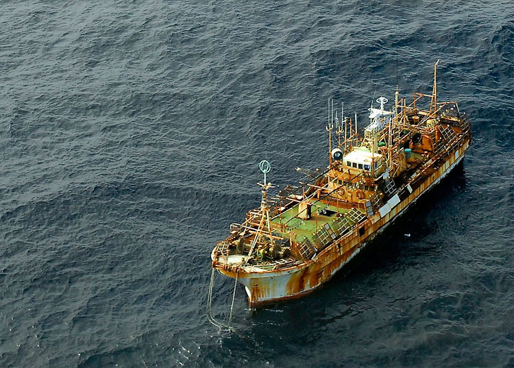 333 Abandoned Tsunami Ghost Ship Sinks off Alaskan Coast