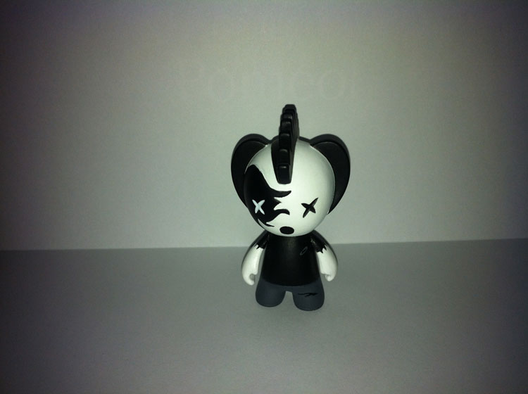 DYT concours artoys wizex12 1 pic on Design You Trust DYT concours artoys wizex12 1 Win 12 Artoys signed Wize & Ope!