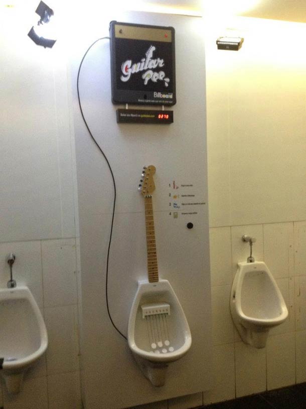 Play guitar while you pee Guitar pee 2 Play guitar while you pee