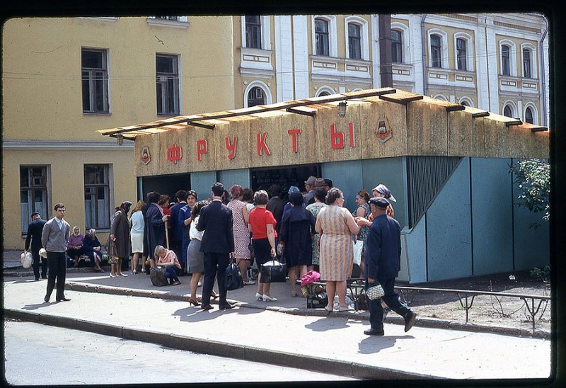 a52b5 1451 800x548 Moscow 1969 in the lens of the American photographer