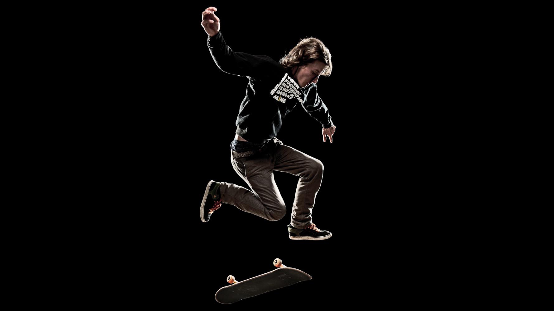 Blackskate Series by Christian Fuß blackskate web 5 Blackskate Series by Christian Fuß