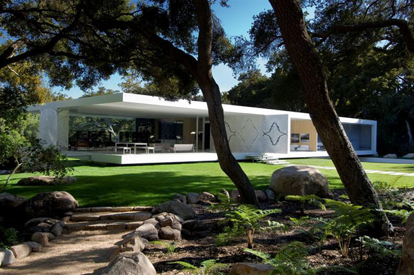 glass pavilion california 3 The Glass Pavilion in Montecito, California
