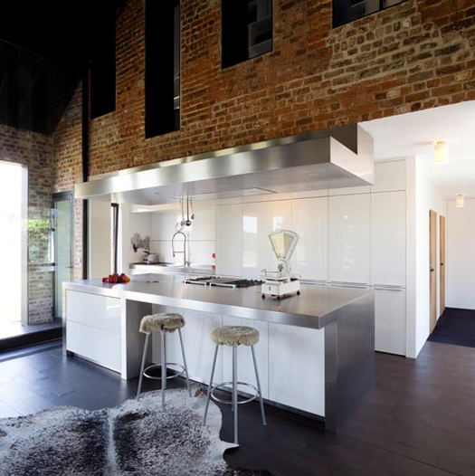 Architecture: Old Barn Transformed i1c16 Architecture: Old Barn Transformed
