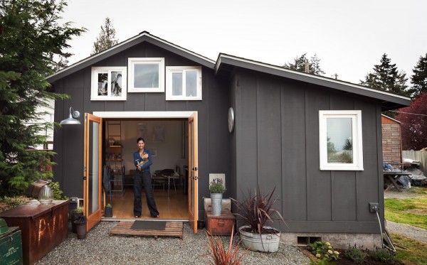 i1c45 Garage Transformed into Beautiful Mini House