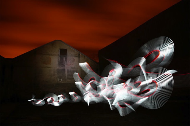 sola lightpaint graffiti 02 Lightpainting Graffiti by Sola – “Lightbombing”