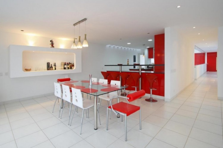 1019 750x499 House in Beach Palabritas by Metropolis