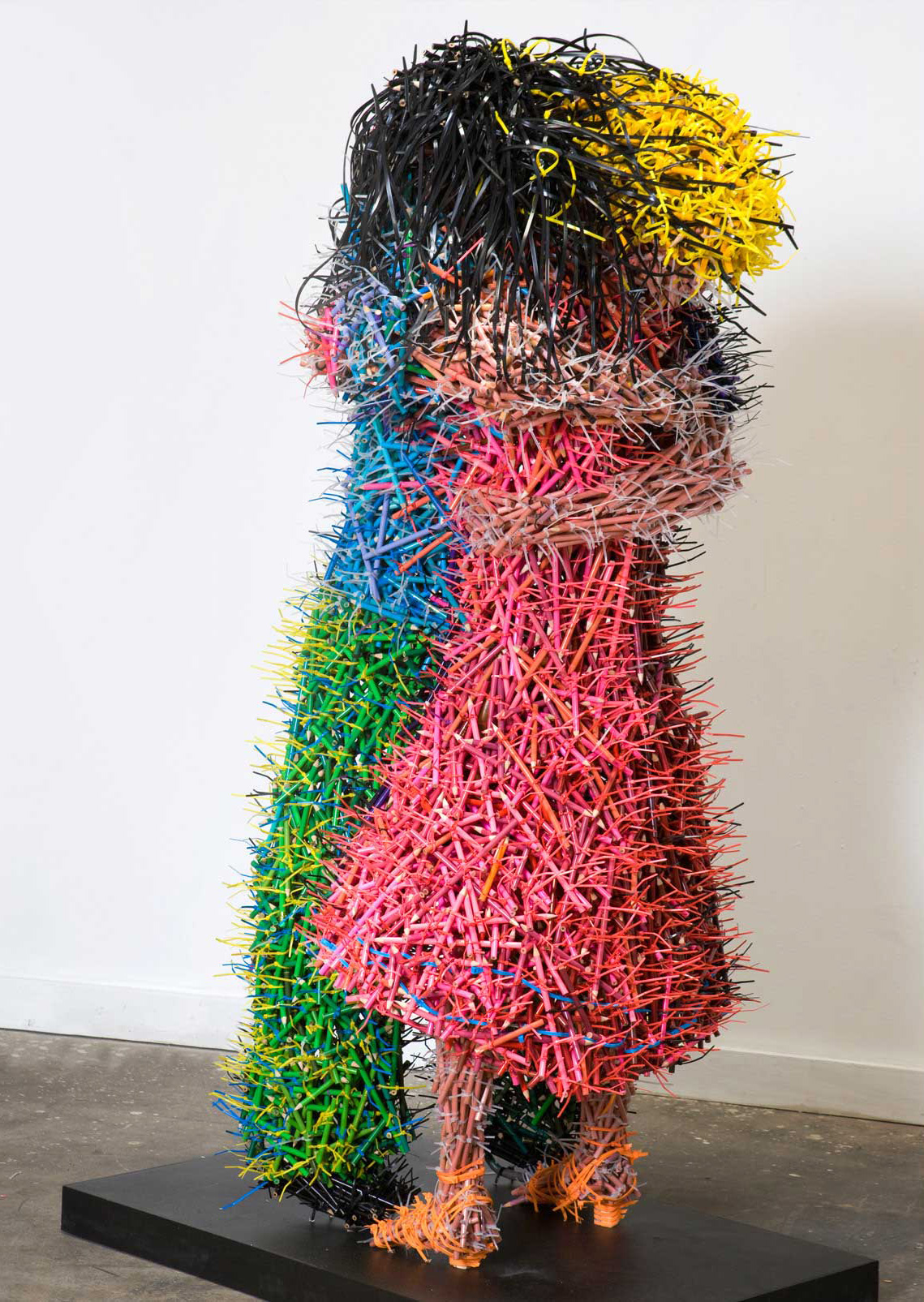 230 Pencil Sculptures by Federico Uribe
