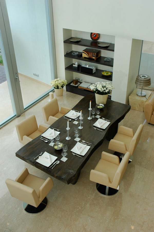 421 Villa Beige
