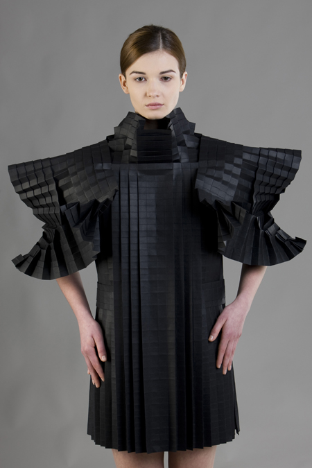 5o45 Morana Kranjec sculptural clothes