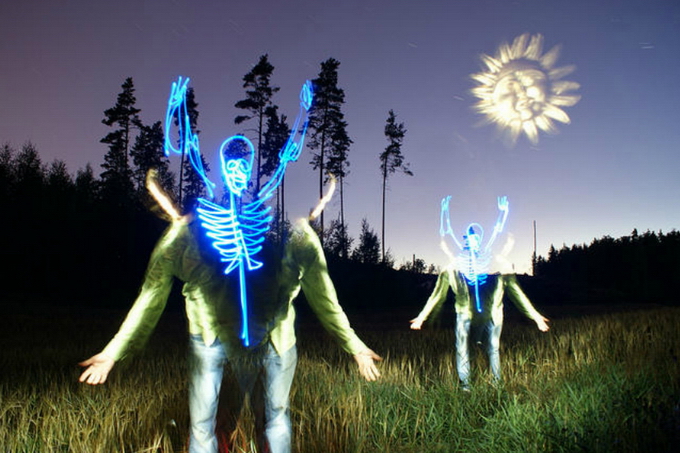 66a5a JanneParviainen141 Light Painting Artist Janne Parviainen