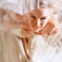 Celebrity Photography by Douglas Kirkland Douglas Kirkland2 200x200 Celebrity Photography by Douglas Kirkland