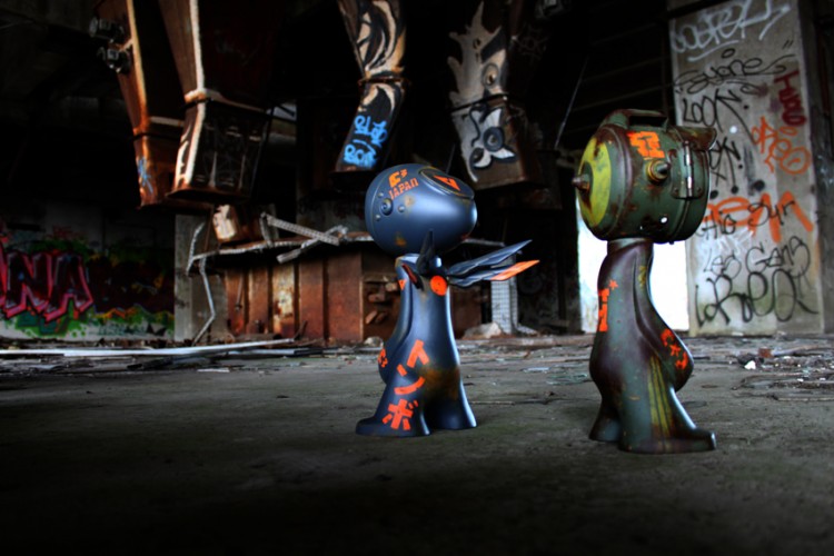 Dragonfly and Fidel 750x500 Nanan Urban Sculptures