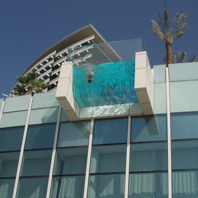 Transparant Balcony Pool at InterContinental Resort Dubai NApNe Transparant Balcony Pool at InterContinental Resort Dubai