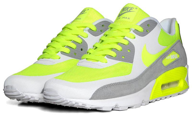 Nike Air Max 90 Hyperfuse Wolf Grey x Volt Nike Air Max 90 Hyperfuse – Wolf Grey Volt Nike Air Max 90 Hyperfuse Wolf Grey x Volt