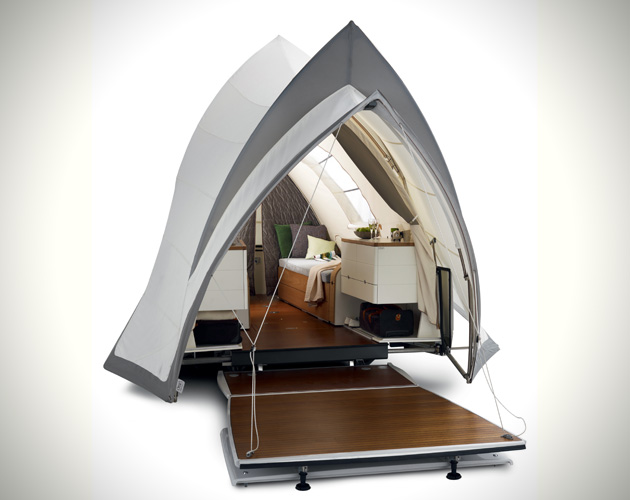 Luxury Camper Trailer by Opera Opera Luxury Camper Trailer 1 Luxury Camper Trailer by Opera