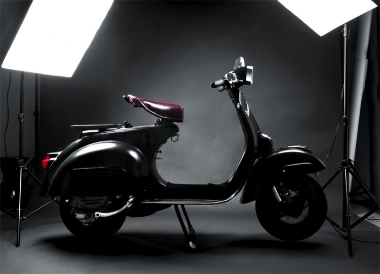 PACKSHOT MOTORCYCLE | VESPA GT 125 by Kenyon Manchego VESPA1web 750x541 PACKSHOT MOTORCYCLE | VESPA GT 125 by Kenyon Manchego
