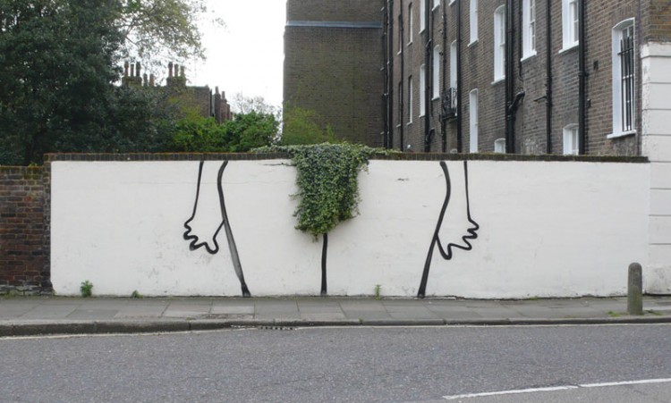 b2 750x451 New works by Banksy !
