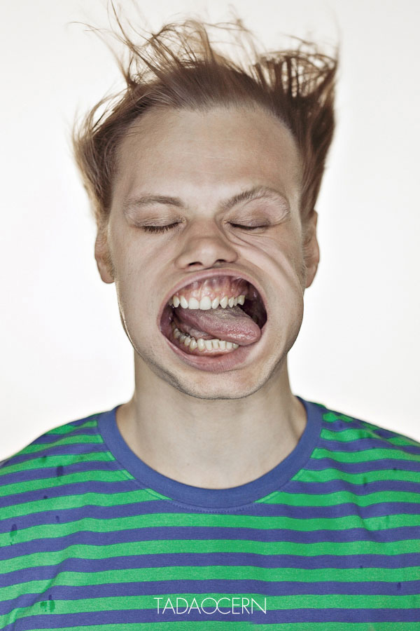 blow job cerniauskas 15 “Blow Job” – Strong Air To Face Photoshooting by TADAO CERN