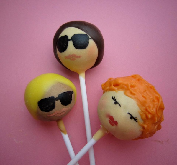 donatella versace victoria beckham vivienne westwood cake pops molly bakes cupcakes Designer Pops