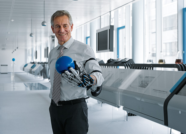ExoHand is the first Step to health up exohand festo 01 ExoHand is the first Step to health up