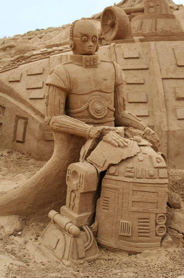 Incredible Sand Sculptures fiesa sand sculpture enpundit 14 Incredible Sand Sculptures