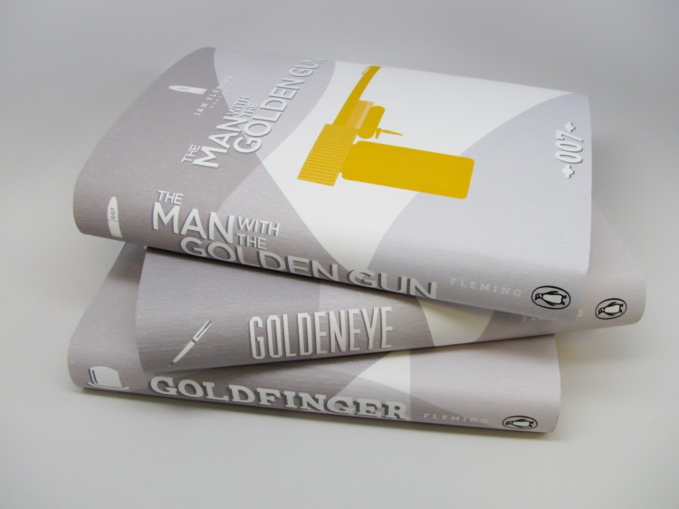 gold large 32 750x562 James Bond 007   Book Covers