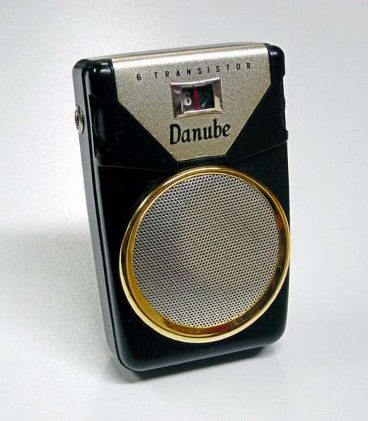 TRANSISTOR RADIOS (1960s) i1a126 TRANSISTOR RADIOS (1960s)
