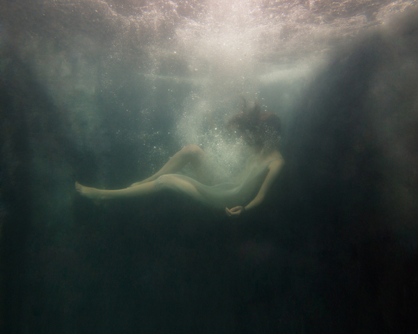 i1c110 Into the Abyss by Simon Harsent