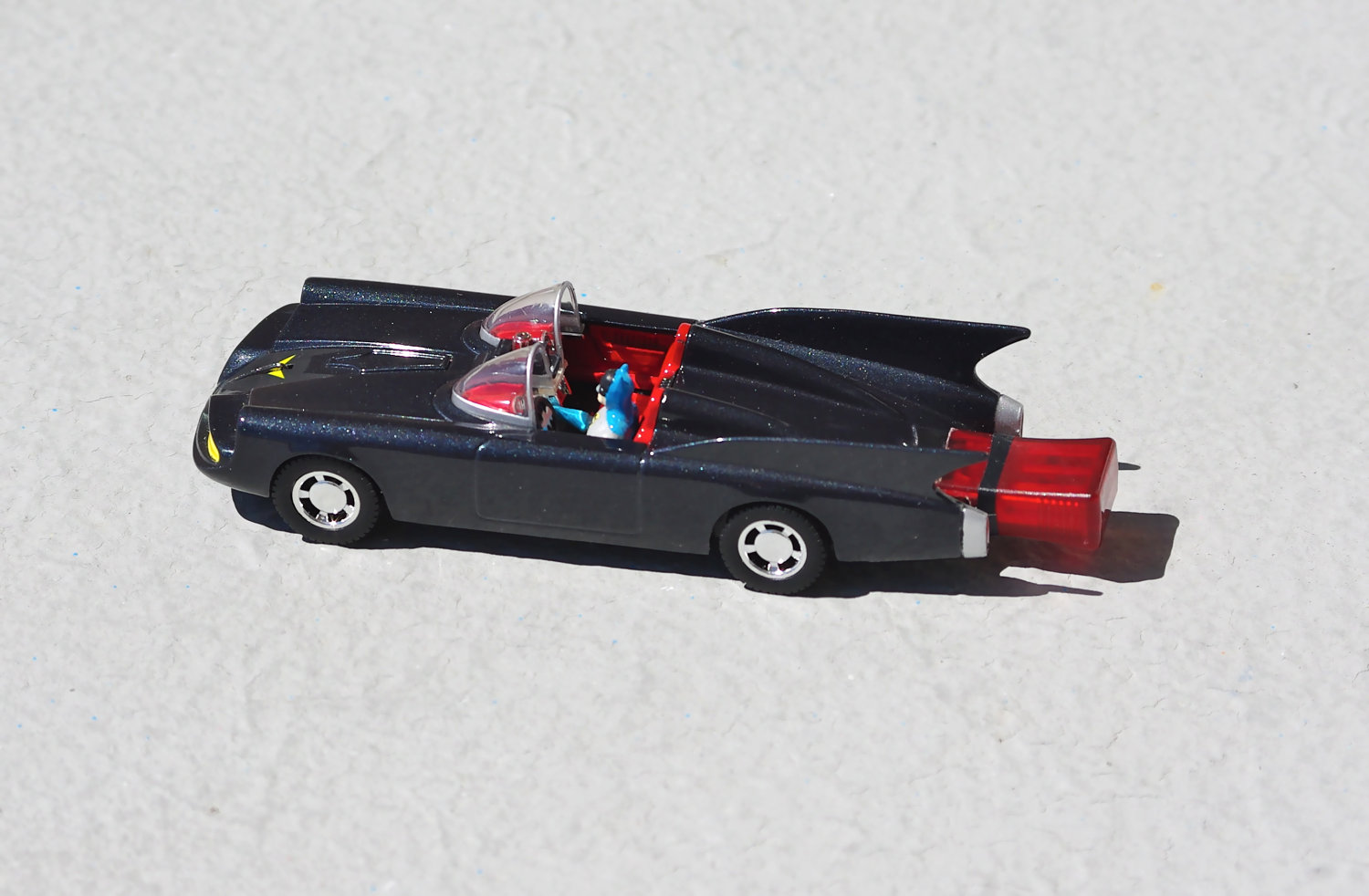 il fullxfull.2966982171 Handmade Retro Batmobile USB Sticks