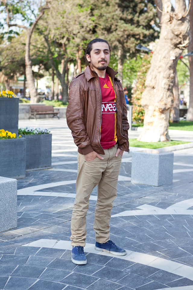 Baku Street Fashion | Spring 2012 photo qeyd az 39 Baku Street Fashion | Spring 2012