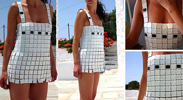 Interactive fabrics, light sensitive dresses and solar powered outfits with Tech Clever Clothing solardress02 Interactive fabrics, light sensitive dresses and solar powered outfits with Tech Clever Clothing