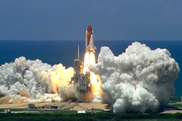Space Shuttle Launch with natural Sounds space shuttle launch 02 Space Shuttle Launch with natural Sounds