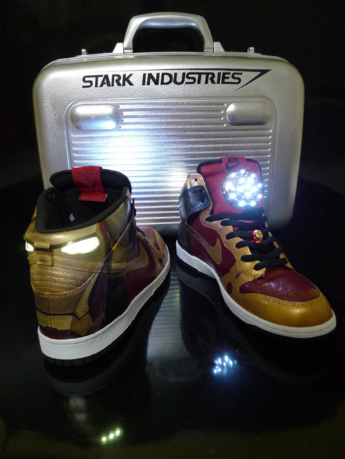 Iron Man “Stark Industries” Nike Dunks tumblr m413gif2l01qiqf01o1 500 Iron Man “Stark Industries” Nike Dunks