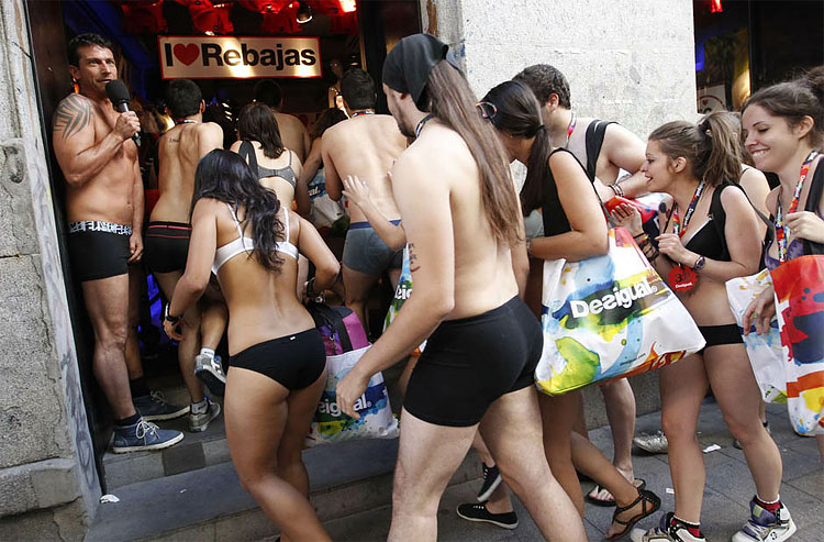 Hundreds in Underwear Flock to New Desigual Store in Madrid 1182 Hundreds in Underwear Flock to New Desigual Store in Madrid