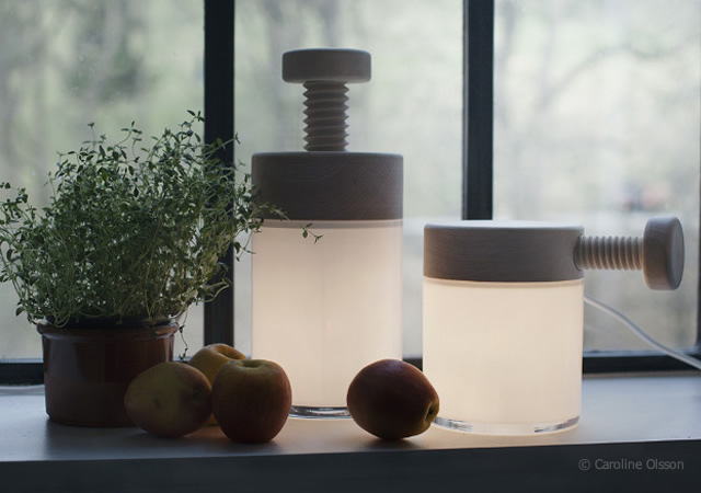 1o Turn lamp by Caroline Olsson