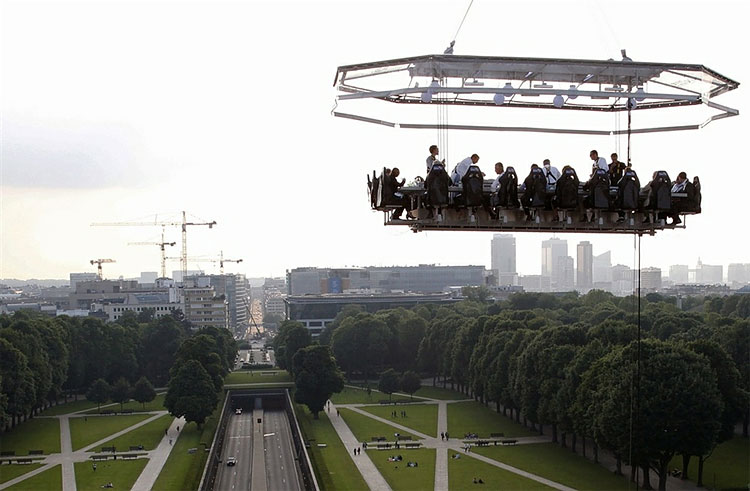 2103 Dinner in the Sky