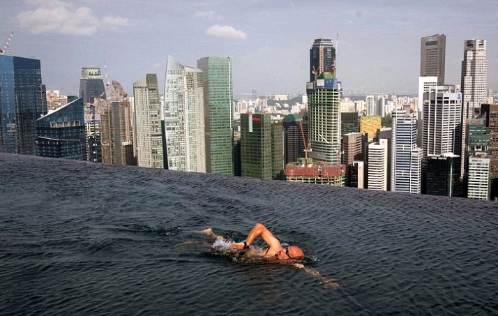 10 Amazing Swimming Pools 96 10 Amazing Swimming Pools