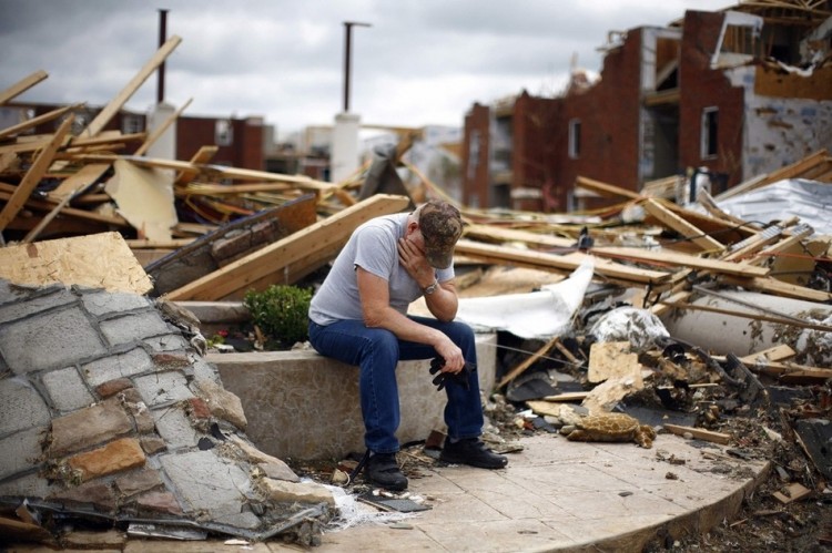 45 Of The Most Powerful Photographs Ever Taken Missouri tornado 750x499 45 Of The Most Powerful Photographs Ever Taken