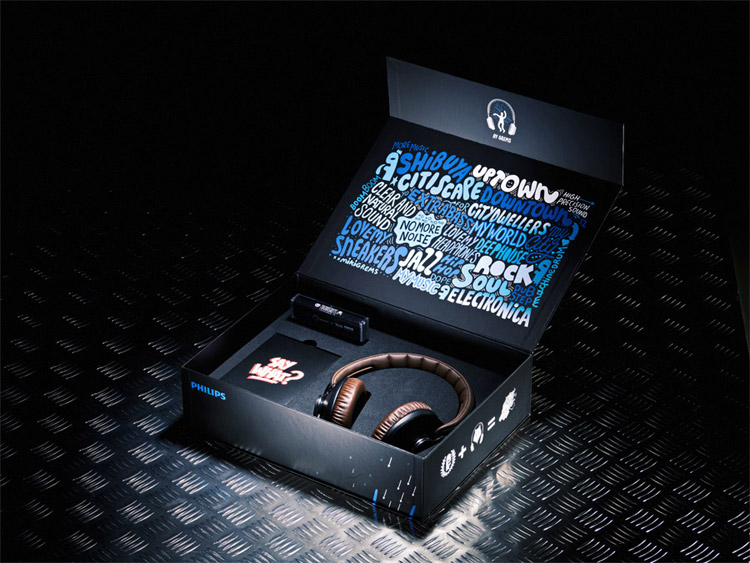 Pack Uptown opened Philips CitiScape headphones x Machinegrems